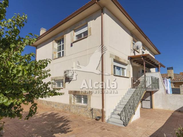 Chalet en venta en Quer, Castilla-La Mancha