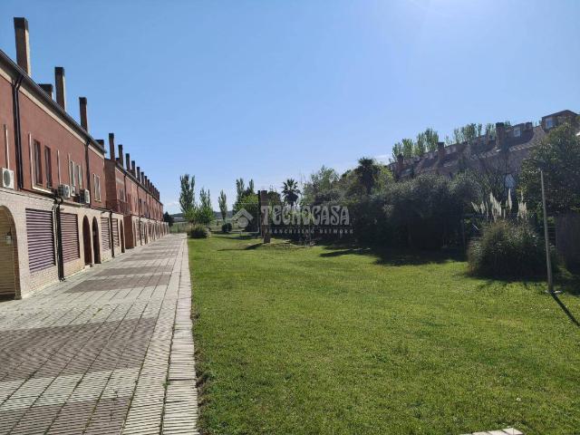 Chalet en venta en Casco Histórico, Zaragoza