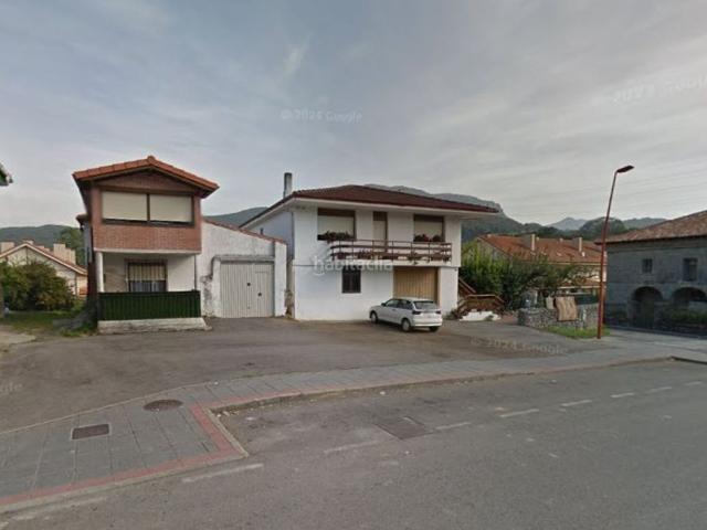 Chalet en venta en La Riba, Rasines