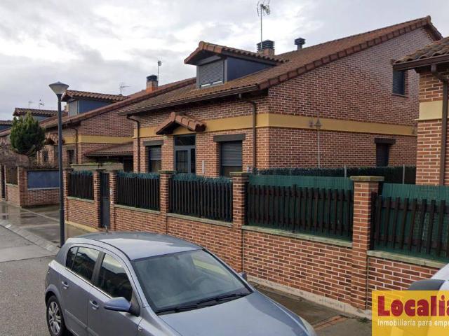 Villa en venta en Renedo De Esgueva Villa en venta en Renedo De Esgueva