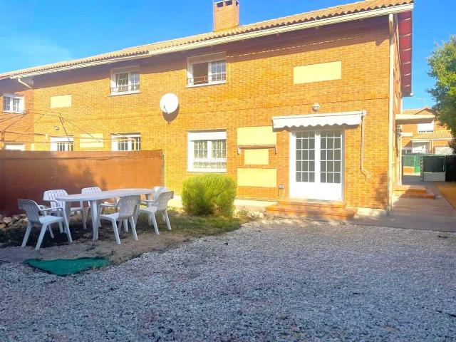 Chalet en venta en Renedo De Esgueva, Castilla y León