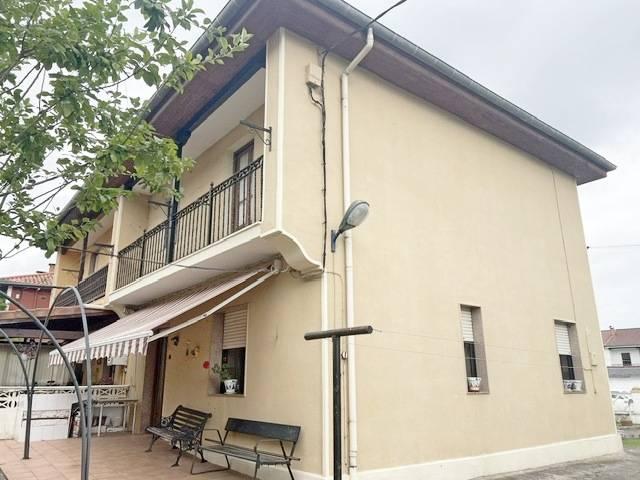 Chalet en venta en Reocín