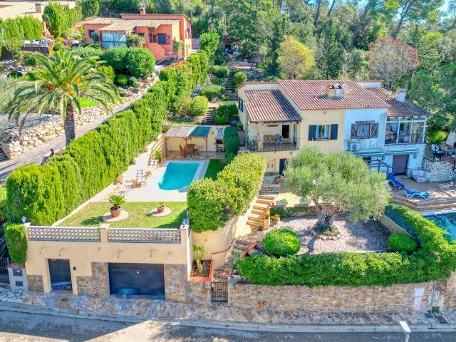 Villa en venta en Begur