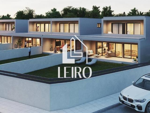Villa en venta en Ribadumia