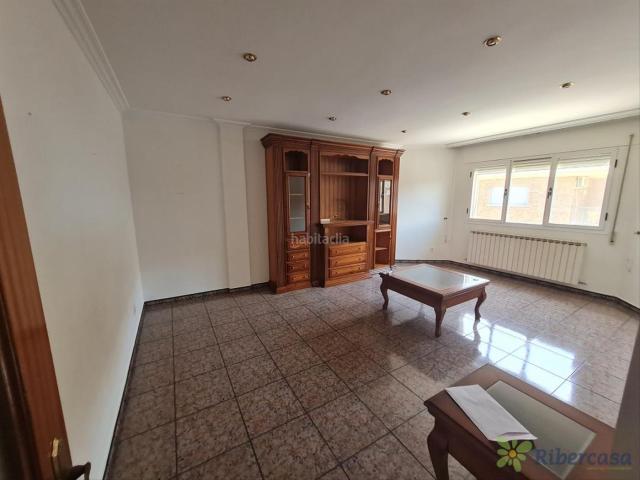 Chalet en venta en Ribaforada, Navarra