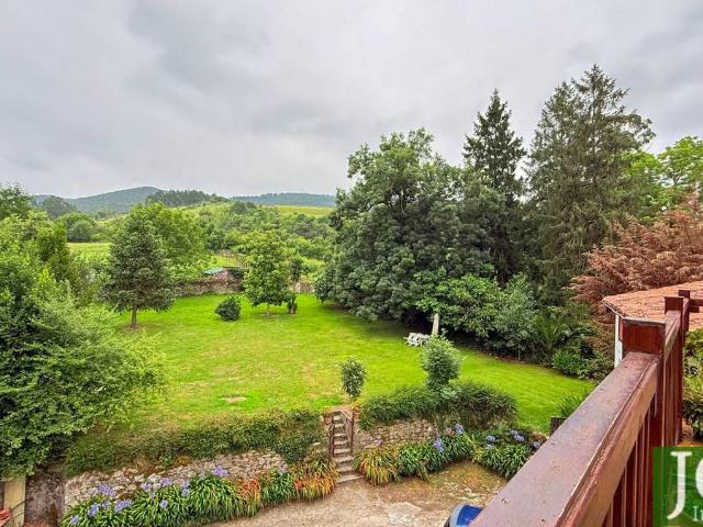 Chalet en venta en Hoz de Anero, Ribamontán Al Monte