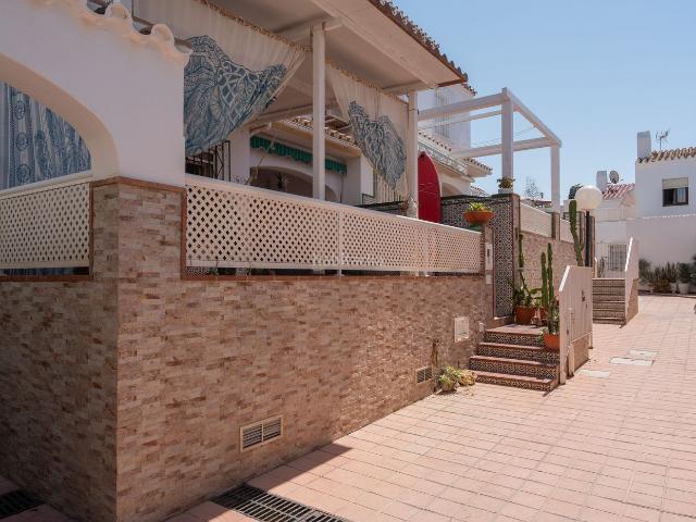 Chalet en venta en Rincón de la Victoria, Málaga