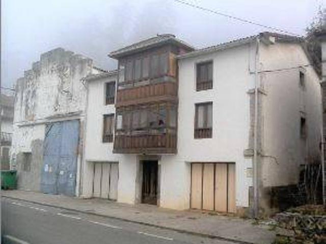 Chalet en venta en Barrio de Arriba, Riotuerto