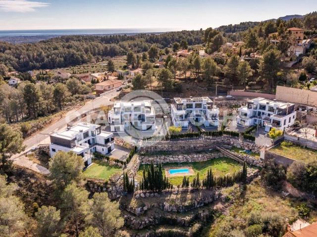 Villa en venta en Riudecanyes