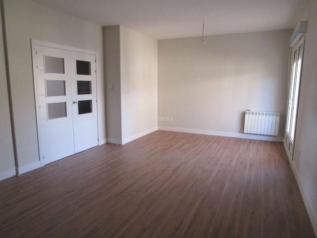 Chalet en venta en Robledo De Chavela, Madrid