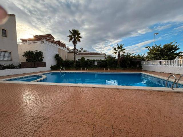 Chalet en venta en Los Palacios, el Baix Segura / La Vega Baja