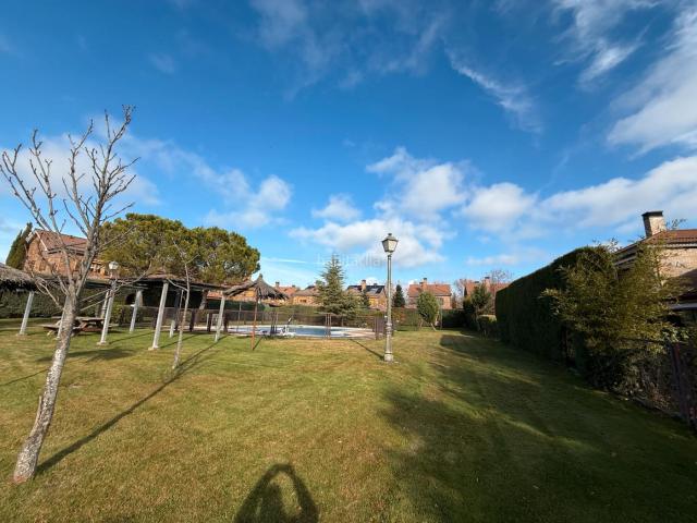 Chalet en venta en Rozas De Puerto Real, Madrid