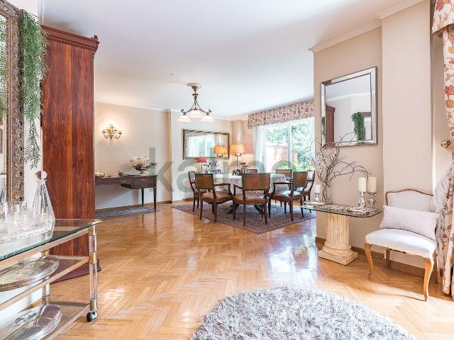 Chalet en venta en Rozas De Puerto Real, Madrid