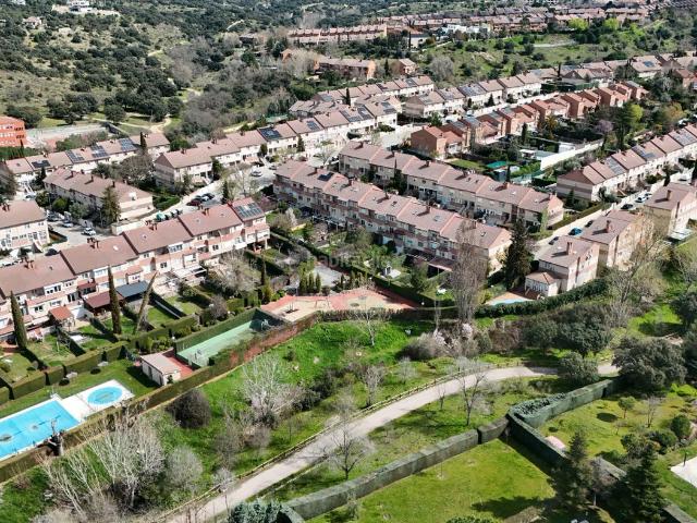 Chalet en venta en Rozas De Puerto Real, Madrid