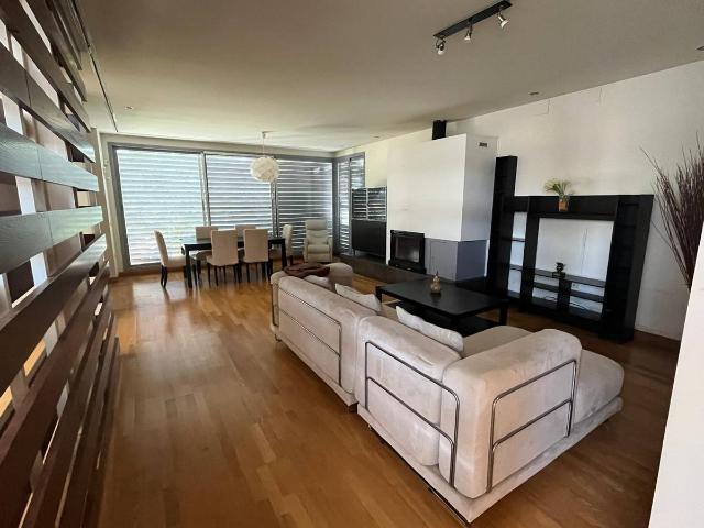 Chalet en venta en Rozas De Puerto Real, Madrid