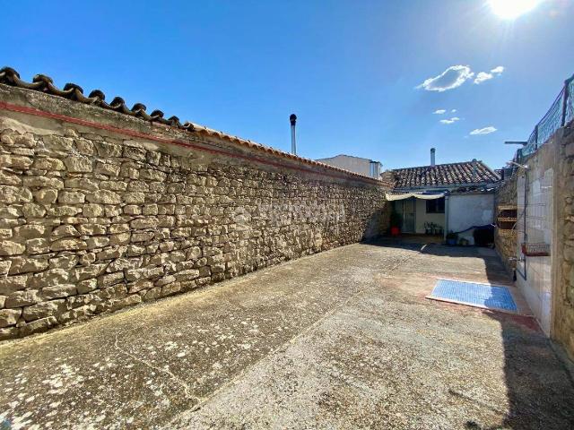 Chalet en venta en Sabiote, Andalucía