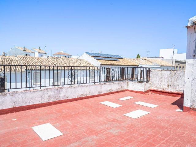 Chalet en venta en Sabiote, Andalucía