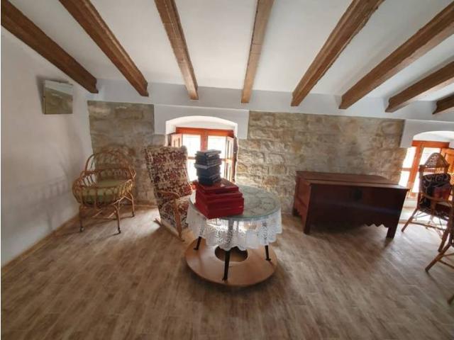 Casa en venta en Sabiote, Andalucía