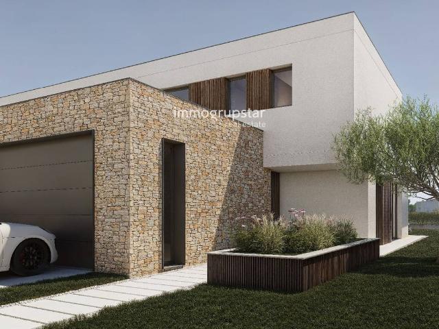 Villa en venta en Castell-platja D'aro