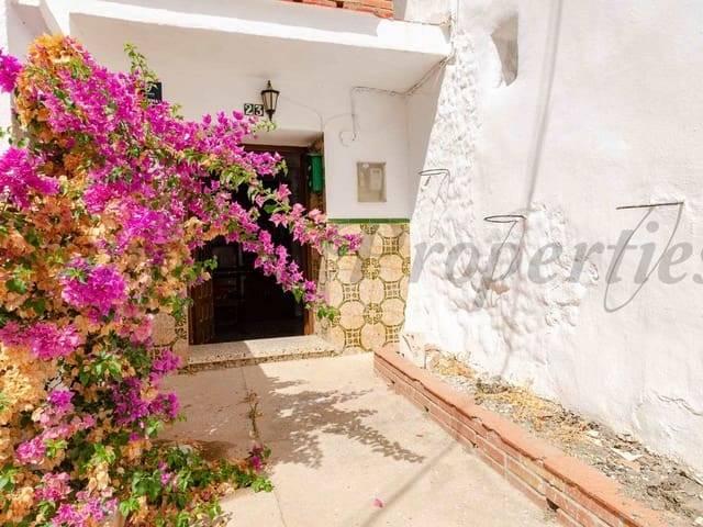 Villa en venta en Salares