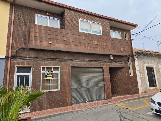 Chalet en venta en Cecilia Bartolomé (Mujeres Libres), l'Alt Vinalopó / El Alto Vinalopó
