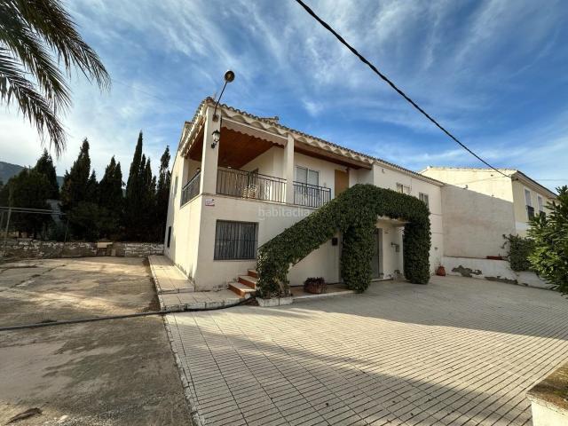 Chalet en venta en Cecilia Bartolomé (Mujeres Libres), l'Alt Vinalopó / El Alto Vinalopó