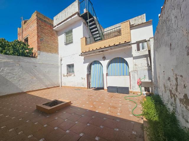 Villa en venta en Salteras, Urbanización Nuestra Señora de la Oliva