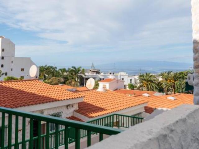 Chalet en venta en La Postura, Adeje