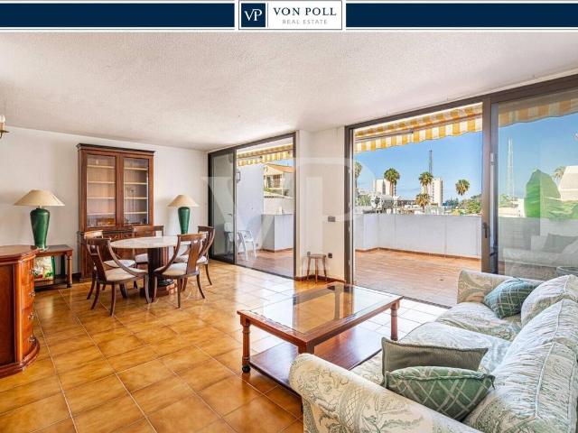 Chalet en venta en La Postura, Adeje