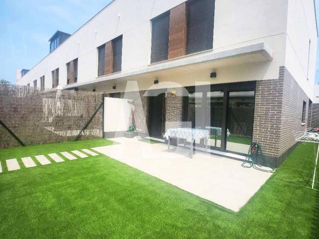 Villa en venta en Sagunto, el Salt