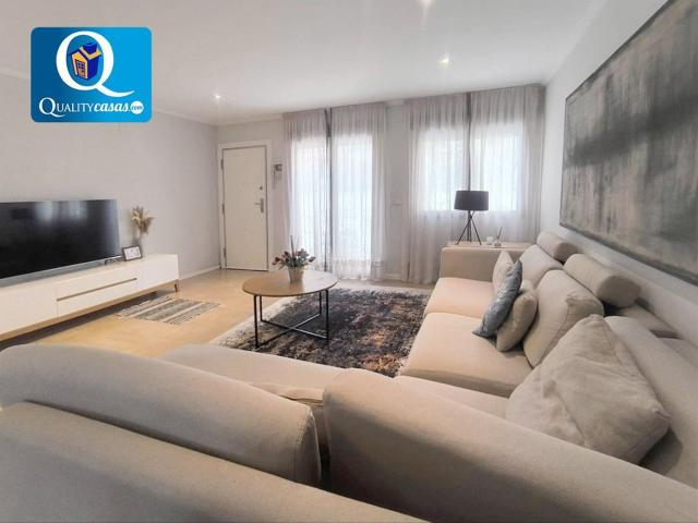 Chalet en venta en Platja de Mutxavista, l'Alacantí