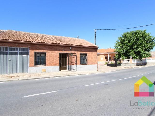 Chalet en venta en San Martín De Montalbán, Castilla-La Mancha