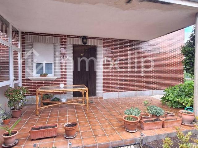Villa en venta en San Morales