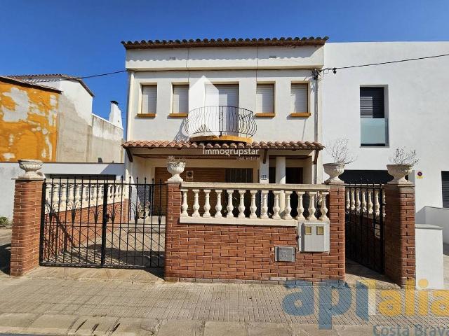 Villa en venta en Palamós, el Pedró