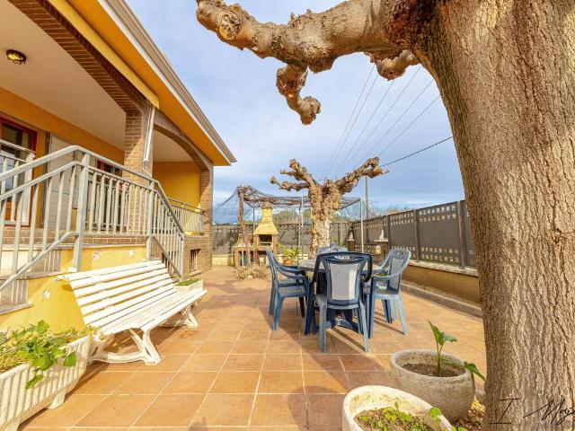 Villa en venta en Sant Julià De Ramis, Sant Julià de Ramis