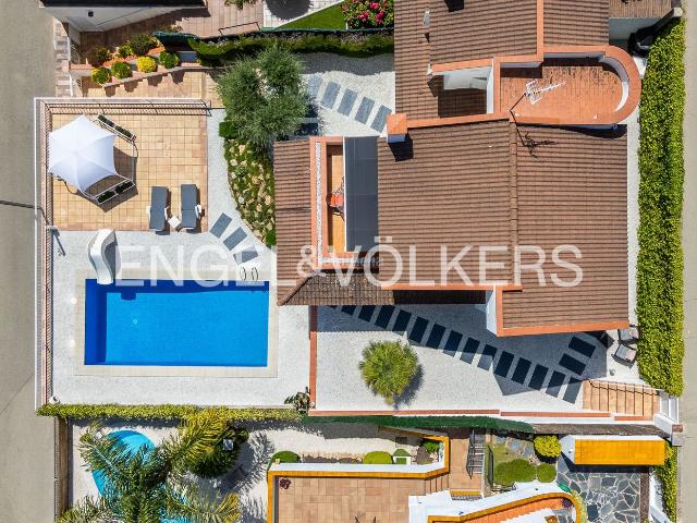 Chalet en venta en el Farell, Maresme