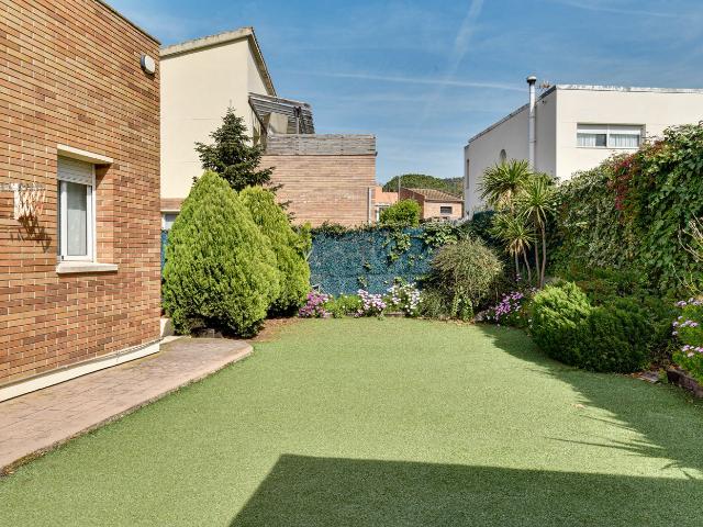 Villa en venta en Santa Cristina D'aro