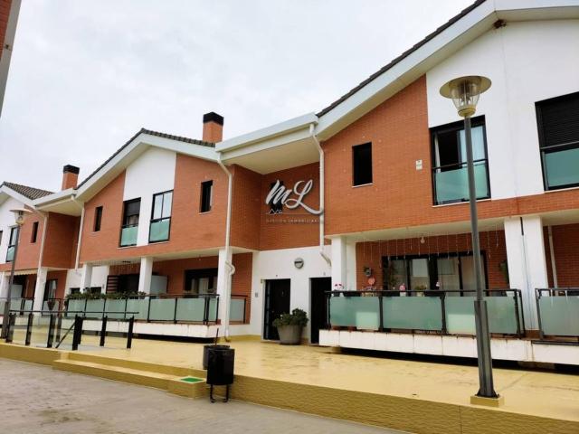 Chalet en venta en Santa Cruz Del Retamar, Castilla-La Mancha