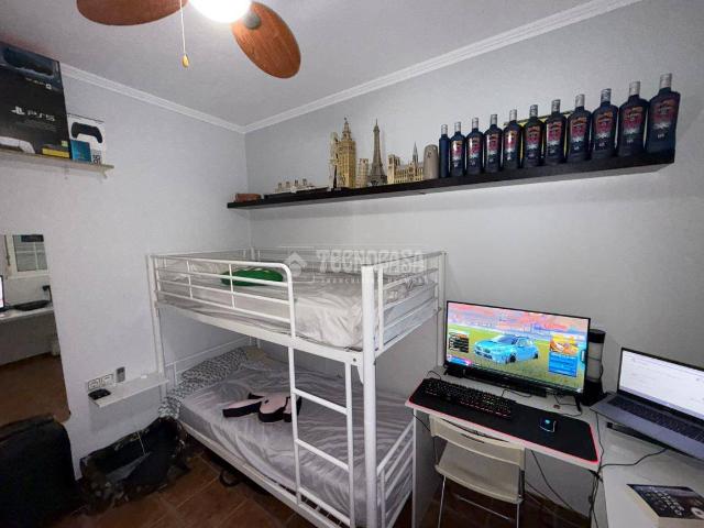 Chalet en venta en Barriada de León, Tomares