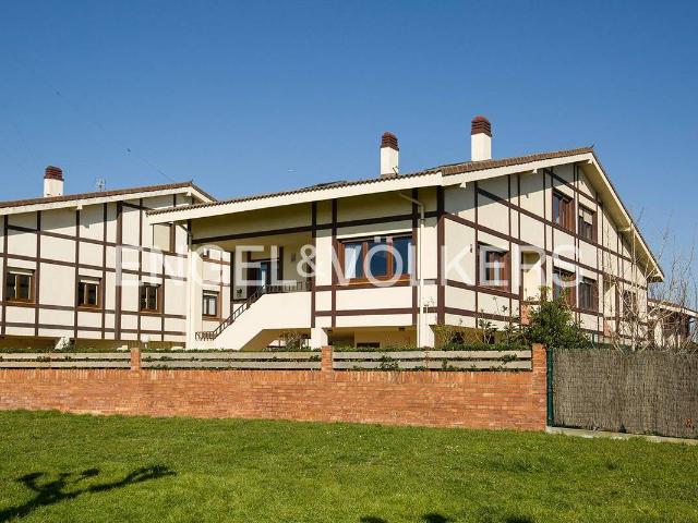 Chalet en venta en Elexalde, Getxo