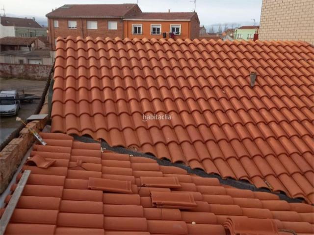 Chalet en venta en Santa María Del Páramo, Castilla y León
