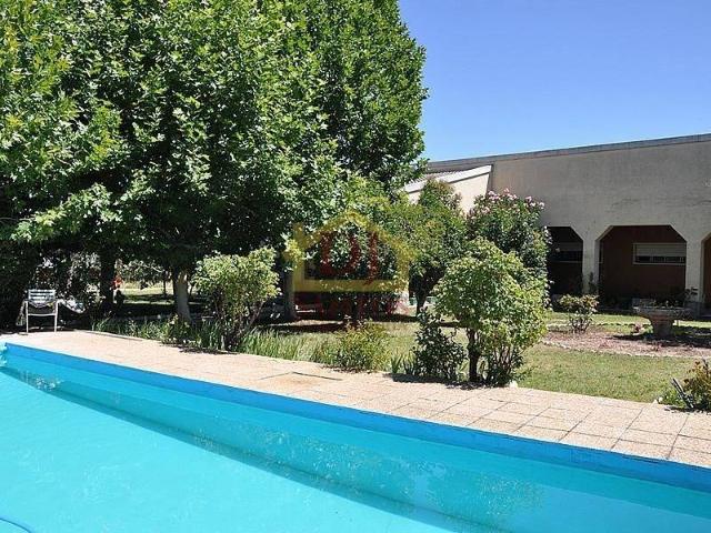 Casa en venta en Santa Marta De Tormes, Salamanca