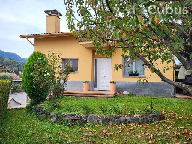 Chalet en venta en Santa Pau, Girona