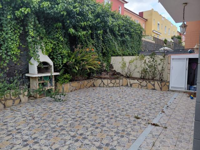 Chalet en venta en Santa Úrsula, Canarias