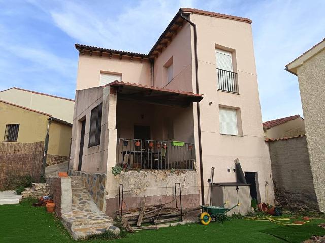 Chalet en venta en Santiago Del Tormes, Castilla y León