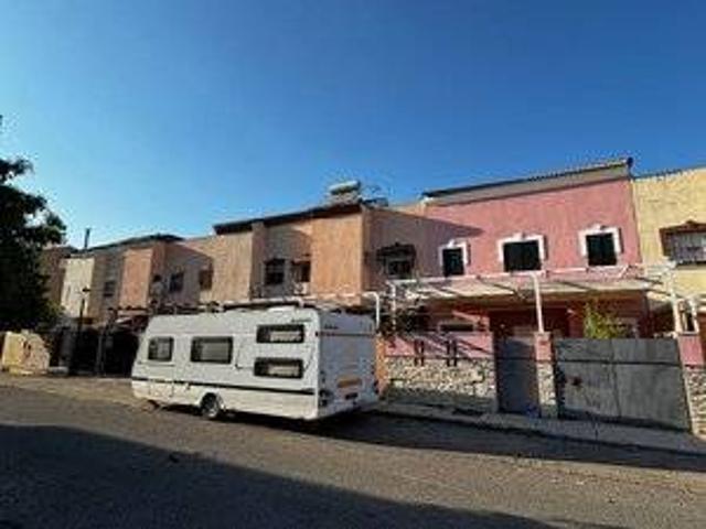 Chalet en venta en Santiponce, Andalucía