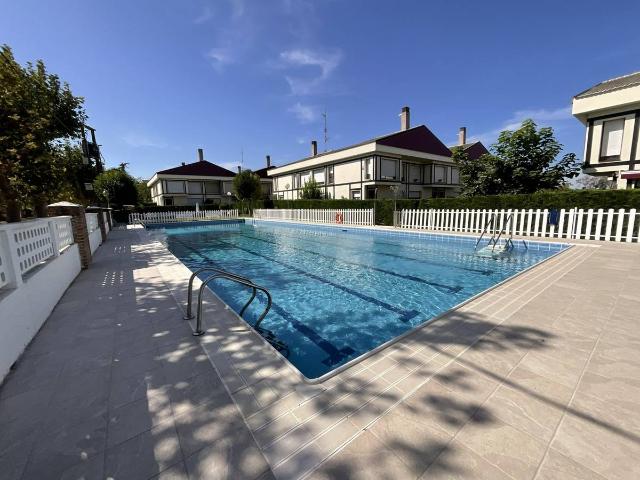 Chalet en venta en Santo Domingo De La Calzada, La Rioja