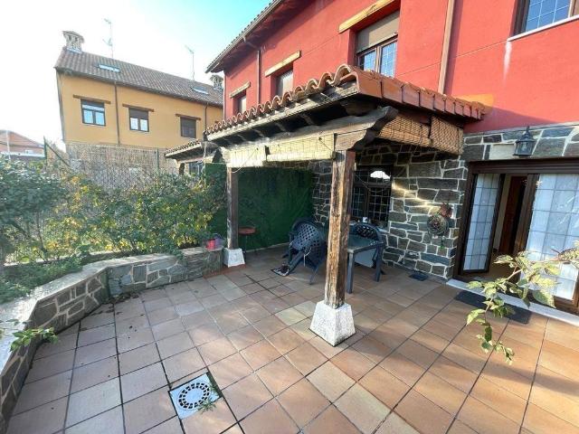 Chalet en venta en Sariegos, Castilla y León