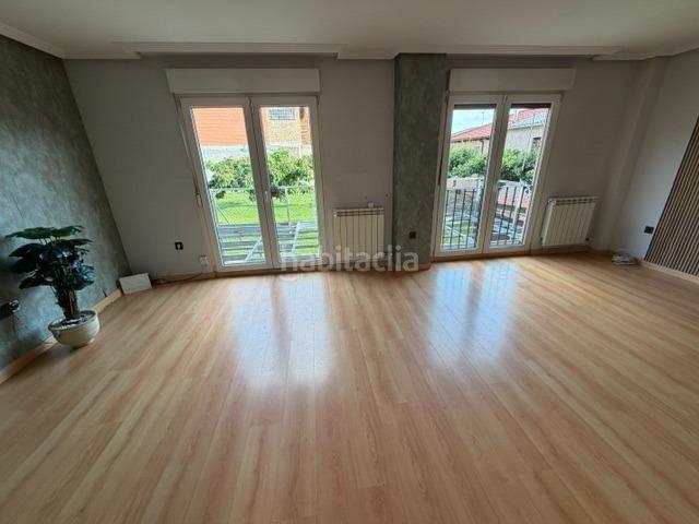 Chalet en venta en Sariegos, Castilla y León
