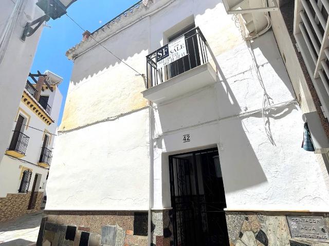 Chalet en venta en Sayalonga